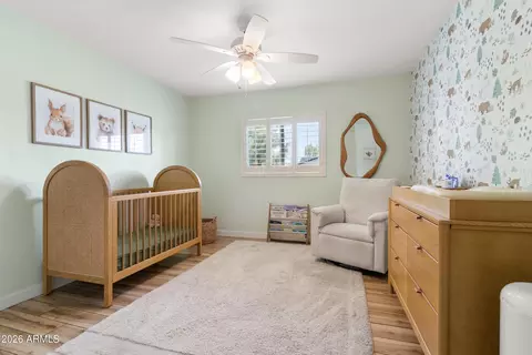Bedroom - 2534 E Meadowbrook Ave, Phoenix, AZ 85016 photo 3 of 4