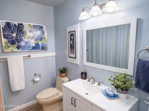 Bath - 333 E Taylor St, Tempe, AZ 85288 photo 2 of 3