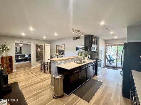 Kitchen - 333 E Taylor St, Tempe, AZ 85288 photo 1 of 4