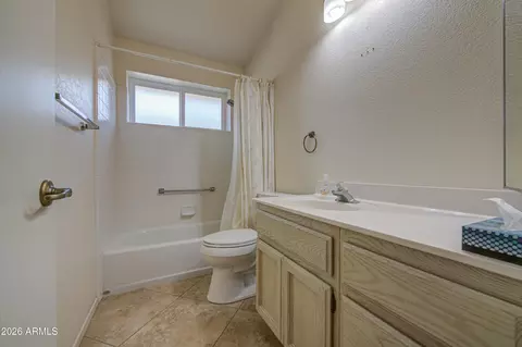 Bath - 8250 E Naranja Ave, Mesa, AZ 85209 photo 1 of 5