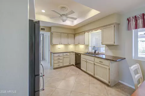 Kitchen - 8250 E Naranja Ave, Mesa, AZ 85209 photo 5 of 6