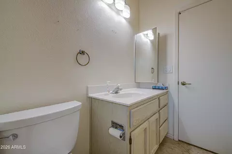 Bath - 8250 E Naranja Ave, Mesa, AZ 85209 photo 2 of 5