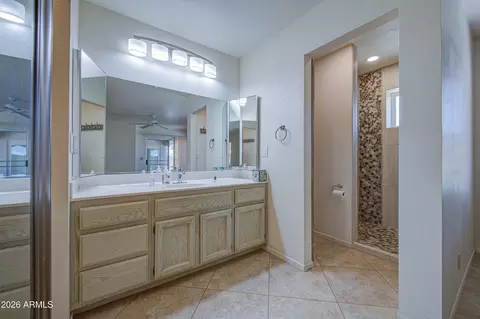 Bath - 8250 E Naranja Ave, Mesa, AZ 85209 photo 3 of 5