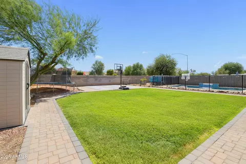 Exterior - 11355 E Rutledge Ave, Mesa, AZ 85212 photo 6 of 11