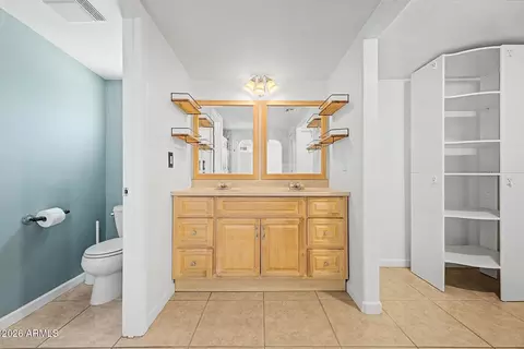 Bath - 1106 E Palm Ln, Phoenix, AZ 85006 photo 1 of 5