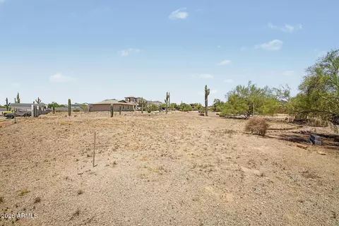 Exterior - 8230 E Mcdowell Rd, Mesa, AZ 85207 photo 10 of 11