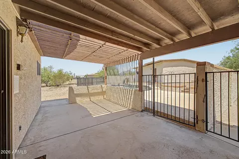 Exterior - 8230 E Mcdowell Rd, Mesa, AZ 85207 photo 4 of 11