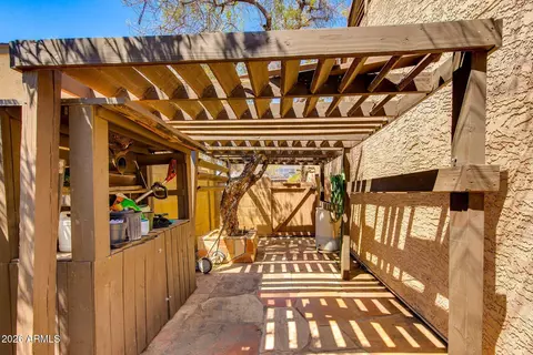 Exterior - 825 E Piute Ave, Phoenix, AZ 85024 photo 15 of 15