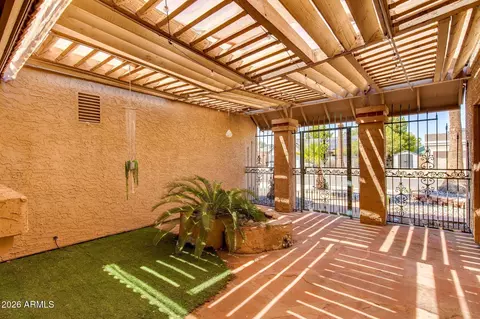 Exterior - 825 E Piute Ave, Phoenix, AZ 85024 photo 2 of 15