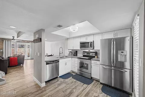 Kitchen - 815 E Grovers Ave #57, Phoenix, AZ 85022 photo 2 of 3
