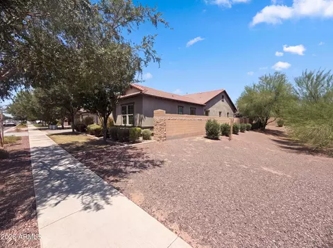 Exterior - 7552 E Peralta Ave, Mesa, AZ 85212 photo 2 of 4