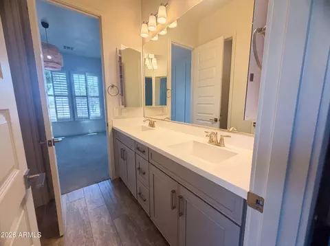 Bath - 7552 E Peralta Ave, Mesa, AZ 85212 photo 1 of 4
