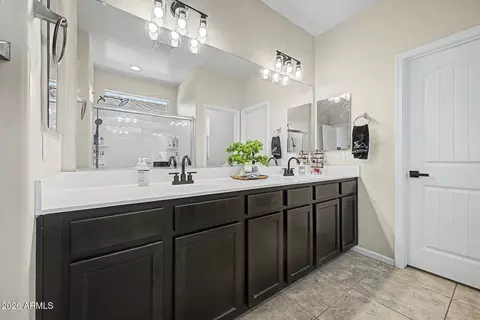 Bath - 2345 S Lorena --, Mesa, AZ 85209 photo 2 of 3