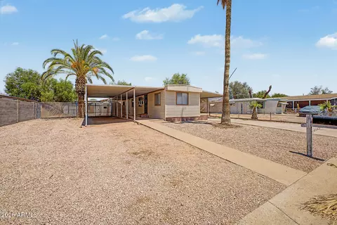 8114 E Baltimore St, Mesa, AZ 85207 photo 2