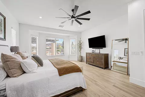 Bedroom - 2855 E Warbler Rd, Gilbert, AZ 85297 photo 1 of 6