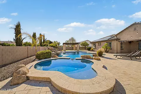 Exterior - 2855 E Warbler Rd, Gilbert, AZ 85297 photo 31 of 38