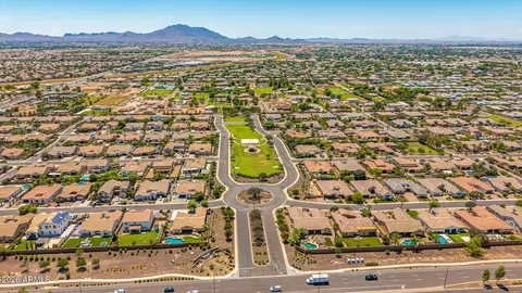 View/Area - 2855 E Warbler Rd, Gilbert, AZ 85297 photo 10 of 11