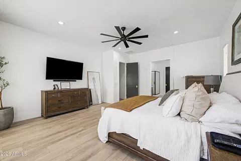 Bedroom - 2855 E Warbler Rd, Gilbert, AZ 85297 photo 2 of 6