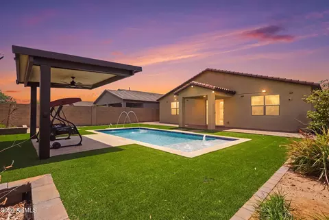 Exterior - 3340 W Carter Rd, Phoenix, AZ 85041 photo 3 of 9