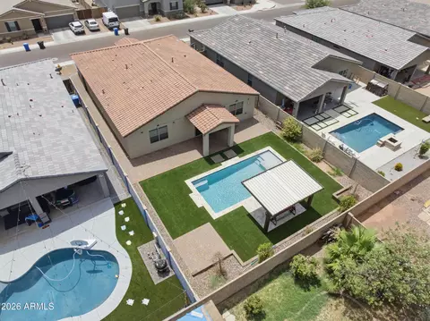 View/Area - 3340 W Carter Rd, Phoenix, AZ 85041 photo 1 of 7
