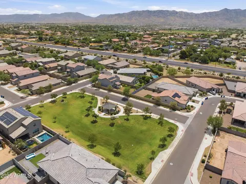 View/Area - 3340 W Carter Rd, Phoenix, AZ 85041 photo 7 of 7