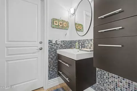 Bath - 8533 E Halifax Cir, Mesa, AZ 85207 photo 1 of 4