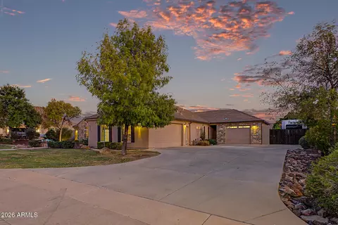 Exterior - 8533 E Halifax Cir, Mesa, AZ 85207 photo 4 of 11