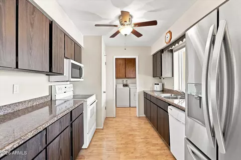 Kitchen - 4916 E Calypso Ave, Mesa, AZ 85206 photo 2 of 5