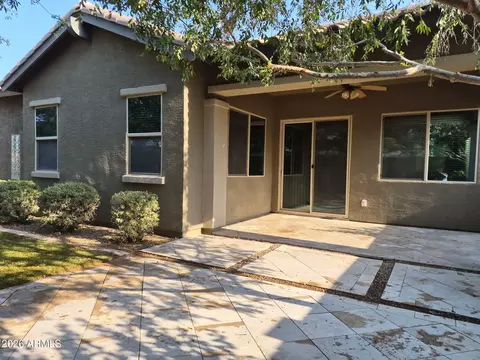 Exterior - 2543 E Penedes Dr, Gilbert, AZ 85298 photo 2 of 7