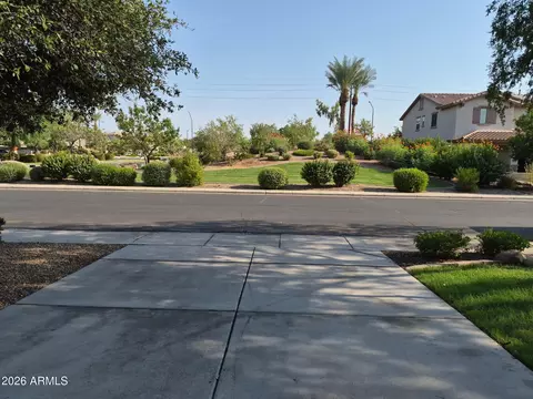 Exterior - 2543 E Penedes Dr, Gilbert, AZ 85298 photo 1 of 7