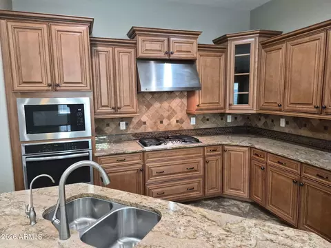Kitchen - 2543 E Penedes Dr, Gilbert, AZ 85298 photo 1 of 3