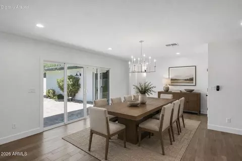 Dining - 5140 E Osborn Rd, Phoenix, AZ 85018 photo 1 of 1