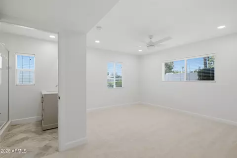 Bedroom - 5140 E Osborn Rd, Phoenix, AZ 85018 photo 3 of 4