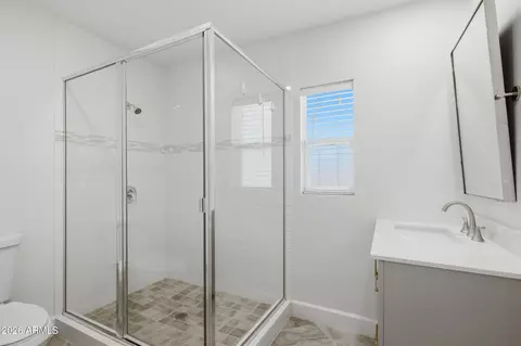 Bath - 5140 E Osborn Rd, Phoenix, AZ 85018 photo 6 of 7