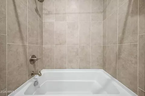 Bath - 149 E Lexington Ave, Gilbert, AZ 85234 photo 5 of 5