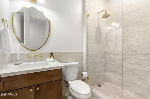 Bath - 3410 E Vallejo Ct, Gilbert, AZ 85298 photo 8 of 9