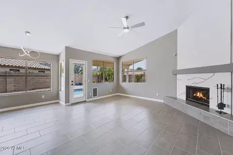 Living - 2243 E Robin Ln, Phoenix, AZ 85024 photo 1 of 7
