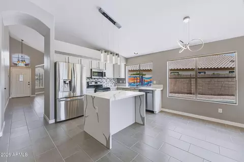 Kitchen - 2243 E Robin Ln, Phoenix, AZ 85024 photo 1 of 4