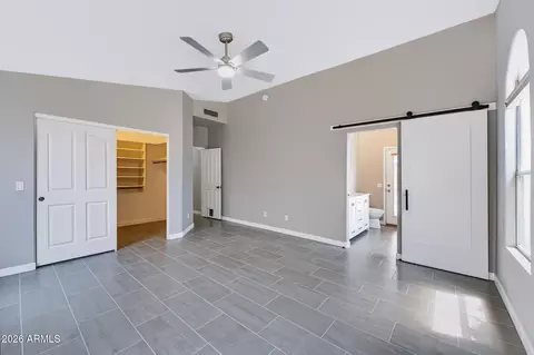 Entry Way - 2243 E Robin Ln, Phoenix, AZ 85024 photo 2 of 2