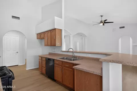 Kitchen - 9001 S 7th Dr, Phoenix, AZ 85041 photo 1 of 2