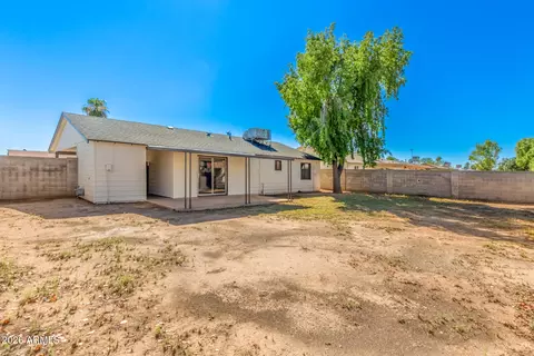 Exterior - 3656 E Willow Ave, Phoenix, AZ 85032 photo 3 of 4