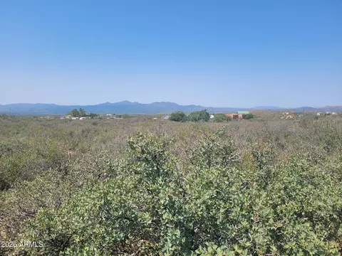8155 W Barrington Rd #76, Wilhoit, AZ 86332