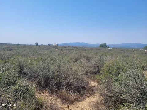 80958155 W Barrington Rd #7576, Wilhoit, AZ 86332