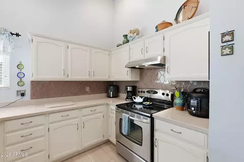 Kitchen - 5712 E Fairbrook St, Mesa, AZ 85205 photo 4 of 4