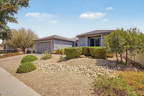 Exterior - 6325 S 24th Pl, Phoenix, AZ 85042 photo 2 of 18