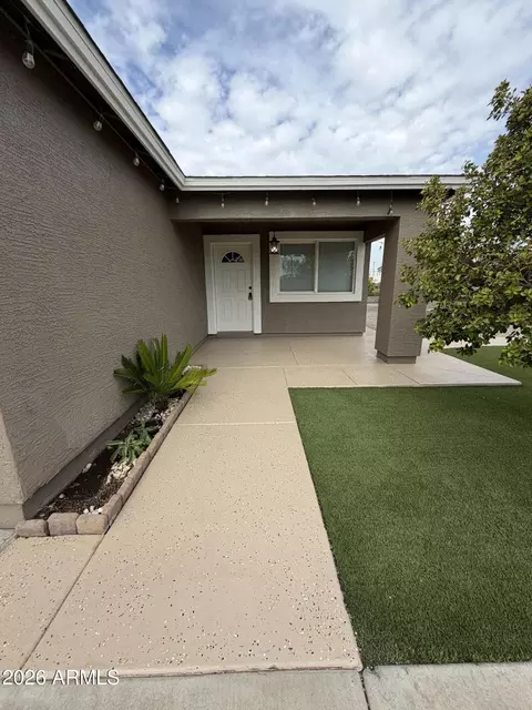 Exterior - 1309 W Apache St, Phoenix, AZ 85007 photo 17 of 17