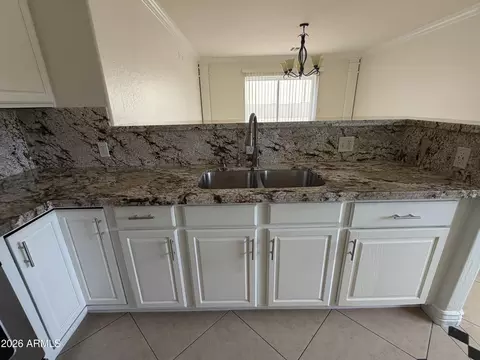 Kitchen - 1309 W Apache St, Phoenix, AZ 85007 photo 3 of 8