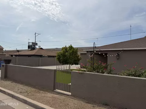 Exterior - 1309 W Apache St, Phoenix, AZ 85007 photo 13 of 17