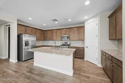 Kitchen - 9701 E Spiral Ave, Mesa, AZ 85212 photo 1 of 4
