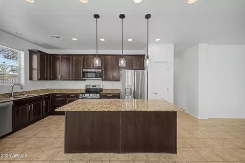 Kitchen - 3313 E Russell St, Mesa, AZ 85213 photo 2 of 6